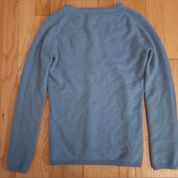 Lord & Taylor Cashmere Sweater with Buttons - Picture 2 of 3